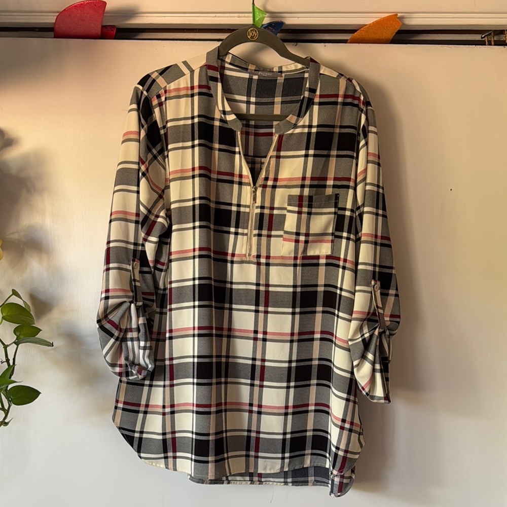 Plaid Women's Top - Black, White, Red